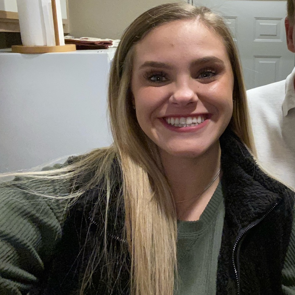 Meet your Posher, Hannah